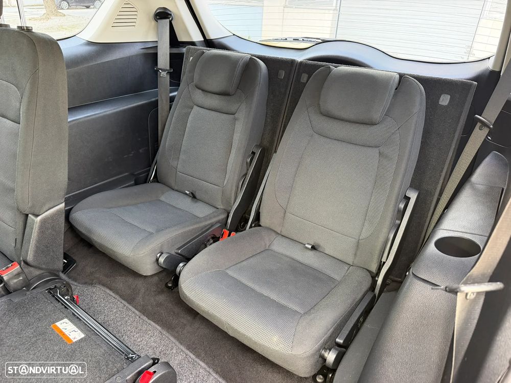 Ford S-Max 1.8 TDCi Titanium 7L - 7