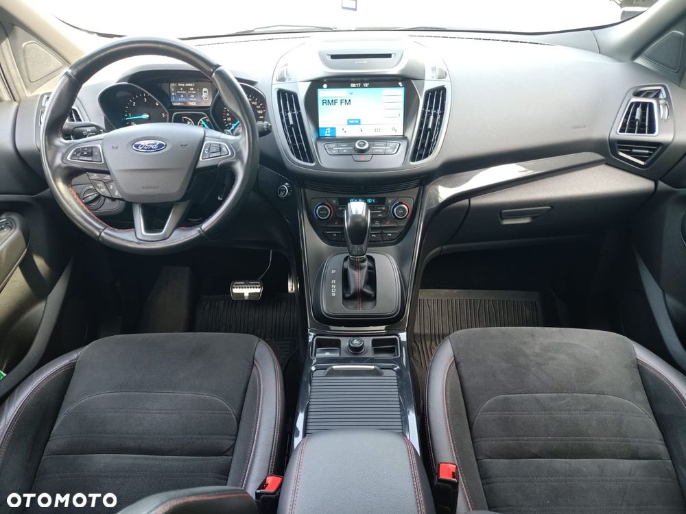 Ford Kuga 2.0 TDCi 4x4 ST-Line - 16