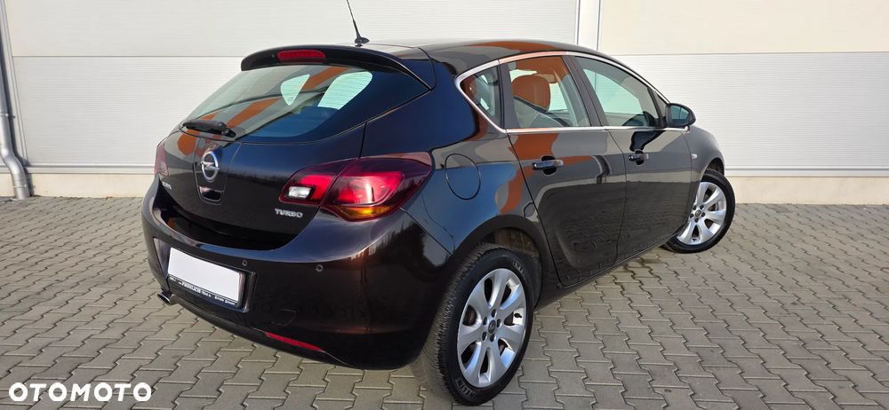 Opel Astra 1.4 Turbo Edition - 3