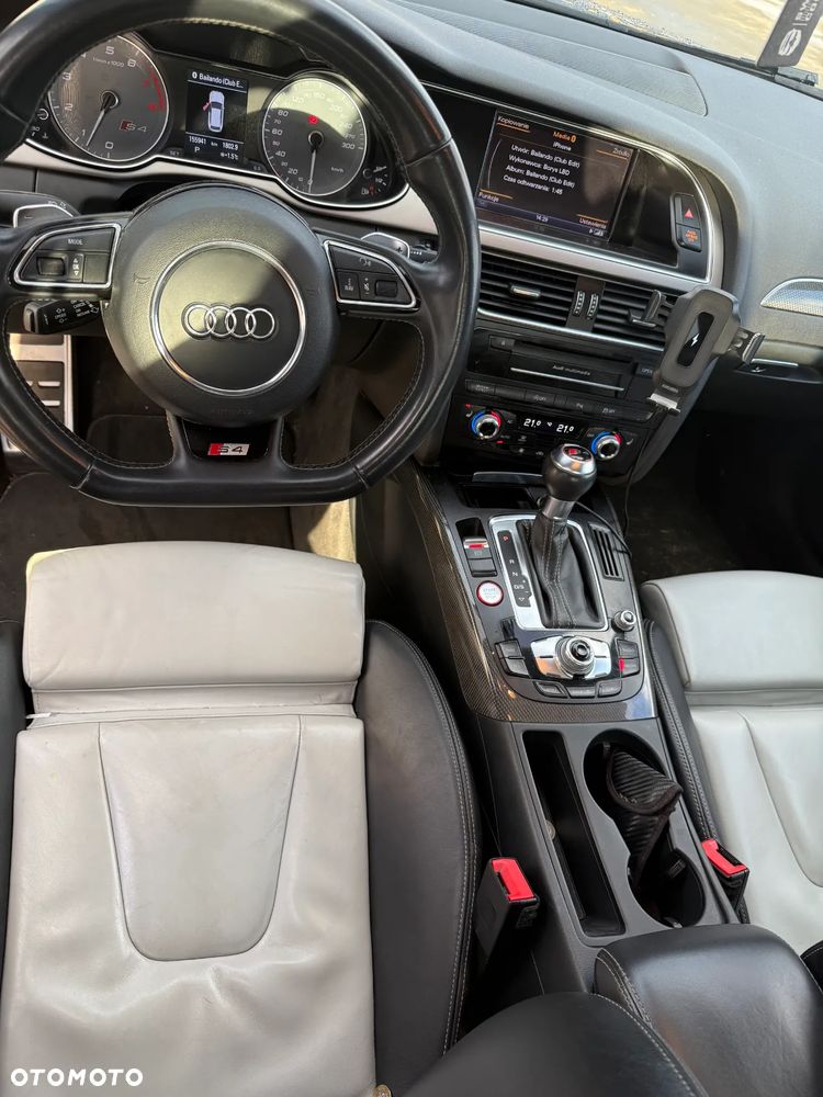 Audi S4 Limousine - 16