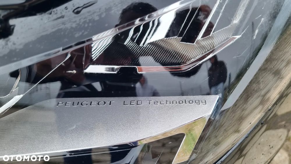 Peugeot 3008 PureTech 130 Stop & Start GPF Active - 20