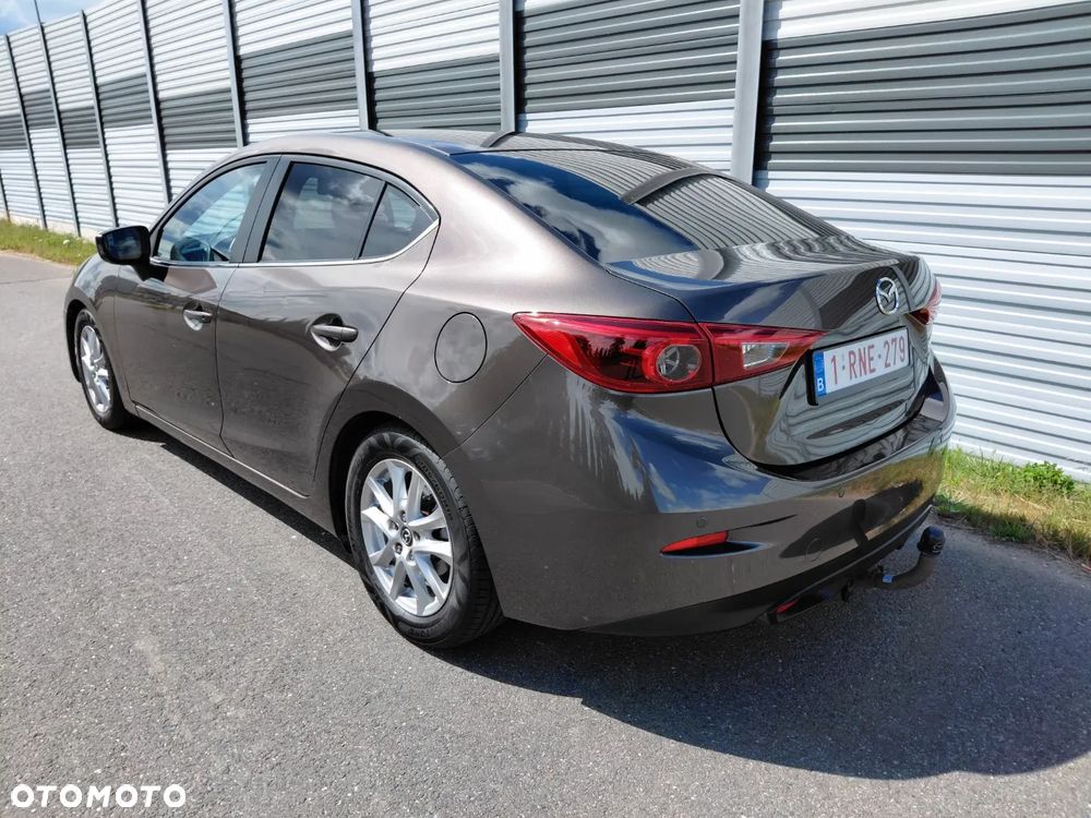 Mazda 3 - 4
