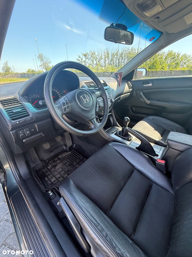 Honda Accord 2.0 Comfort - 18