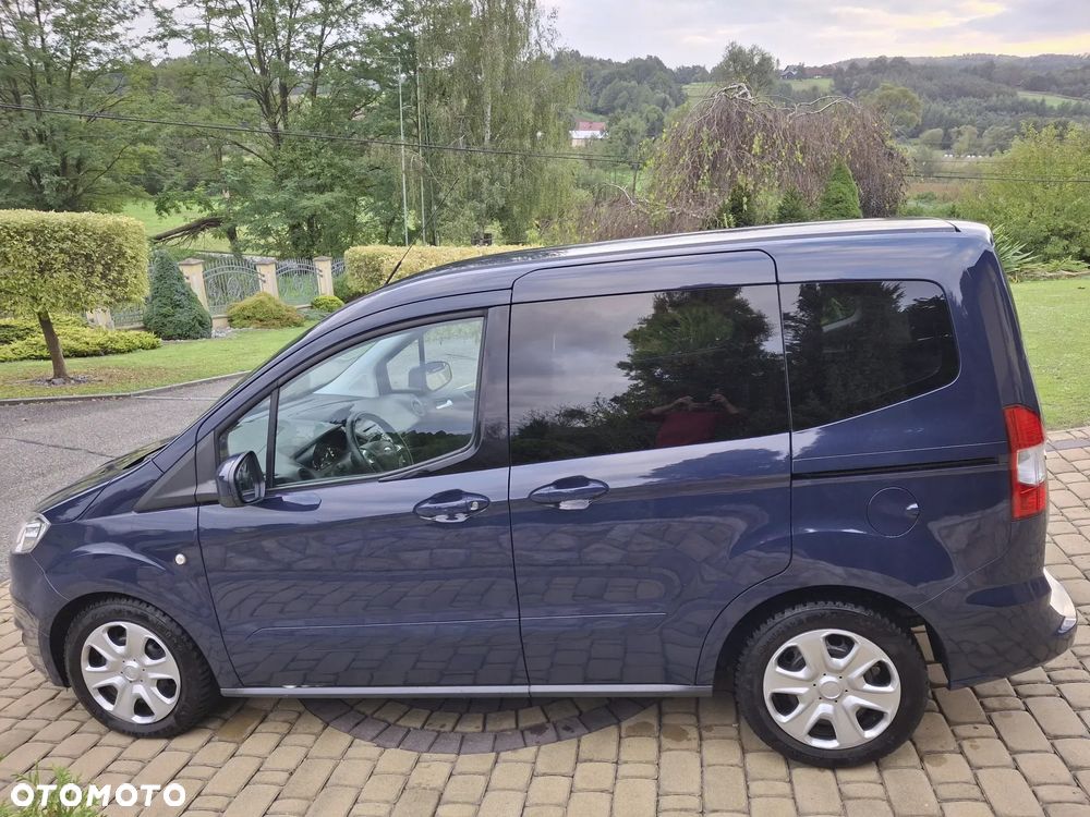 Ford Tourneo Courier 1.0 EcoBoost Ambiente - 8