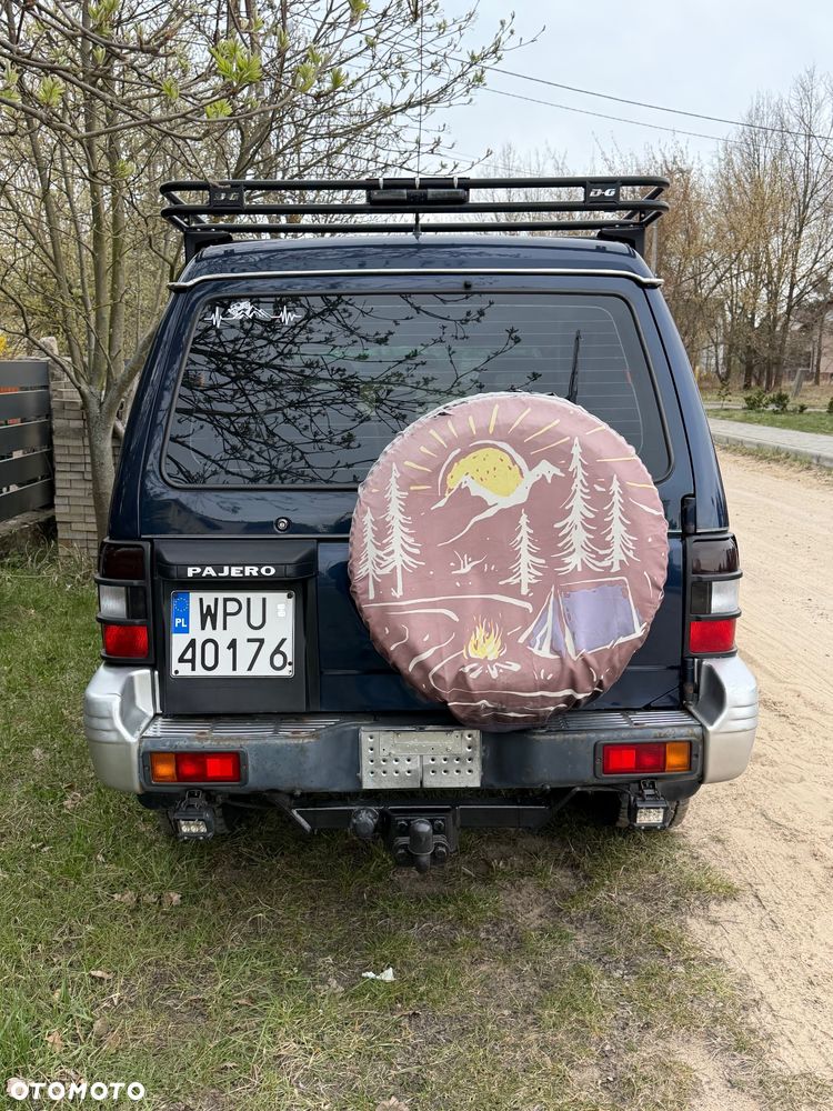 Mitsubishi Pajero - 4