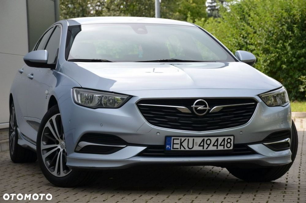 Opel Insignia - 12