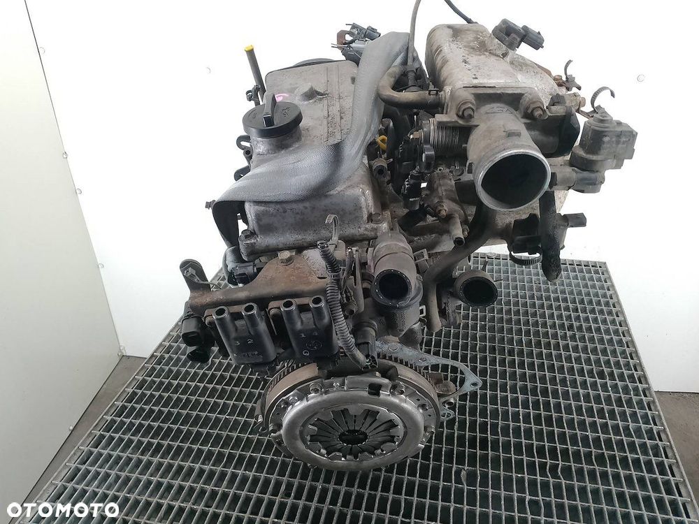 SILNIK HYUNDAI GETZ G4HD 1.1 i 12V - 4