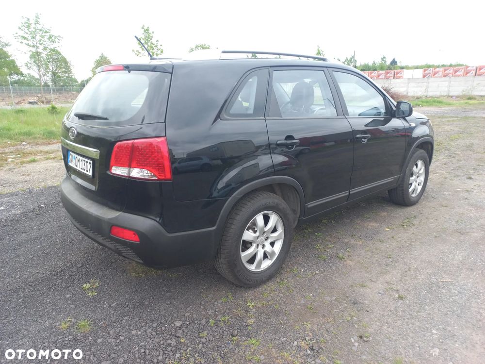 Kia Sorento 2.4 CVVT Attract - 6