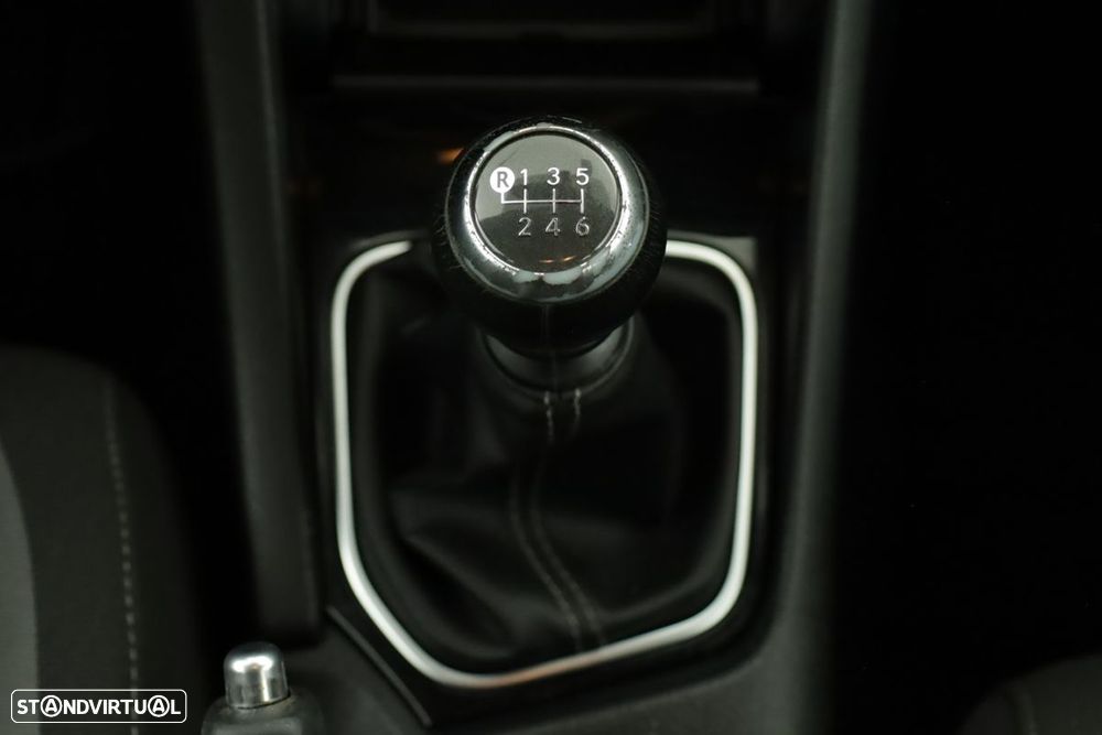 Toyota Auris Touring Sports 1.2T Comfort+Pack Techno - 13