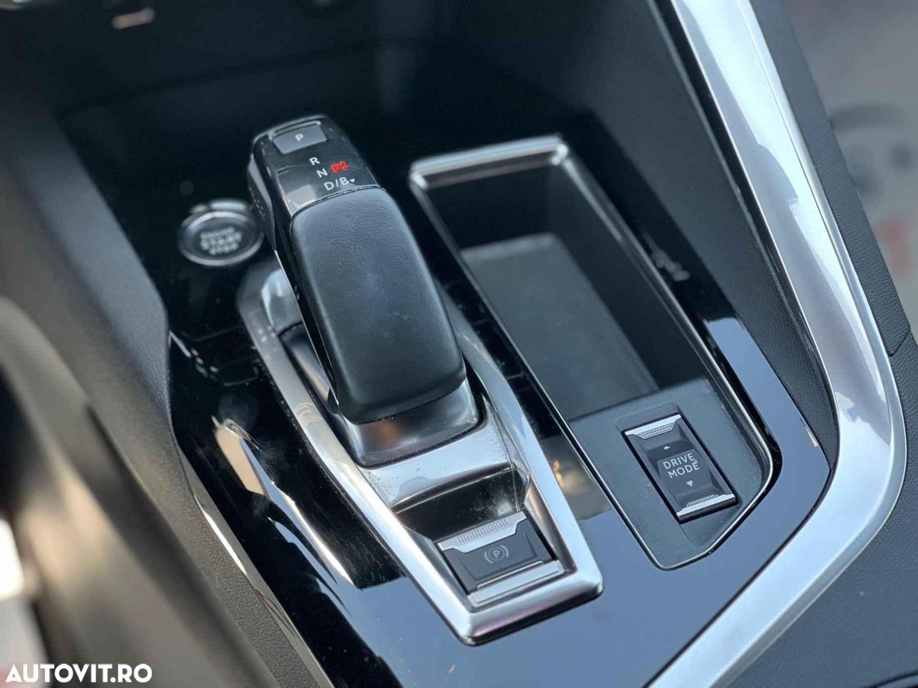 Peugeot 3008 PHEV EAT8 GT Pack - 13