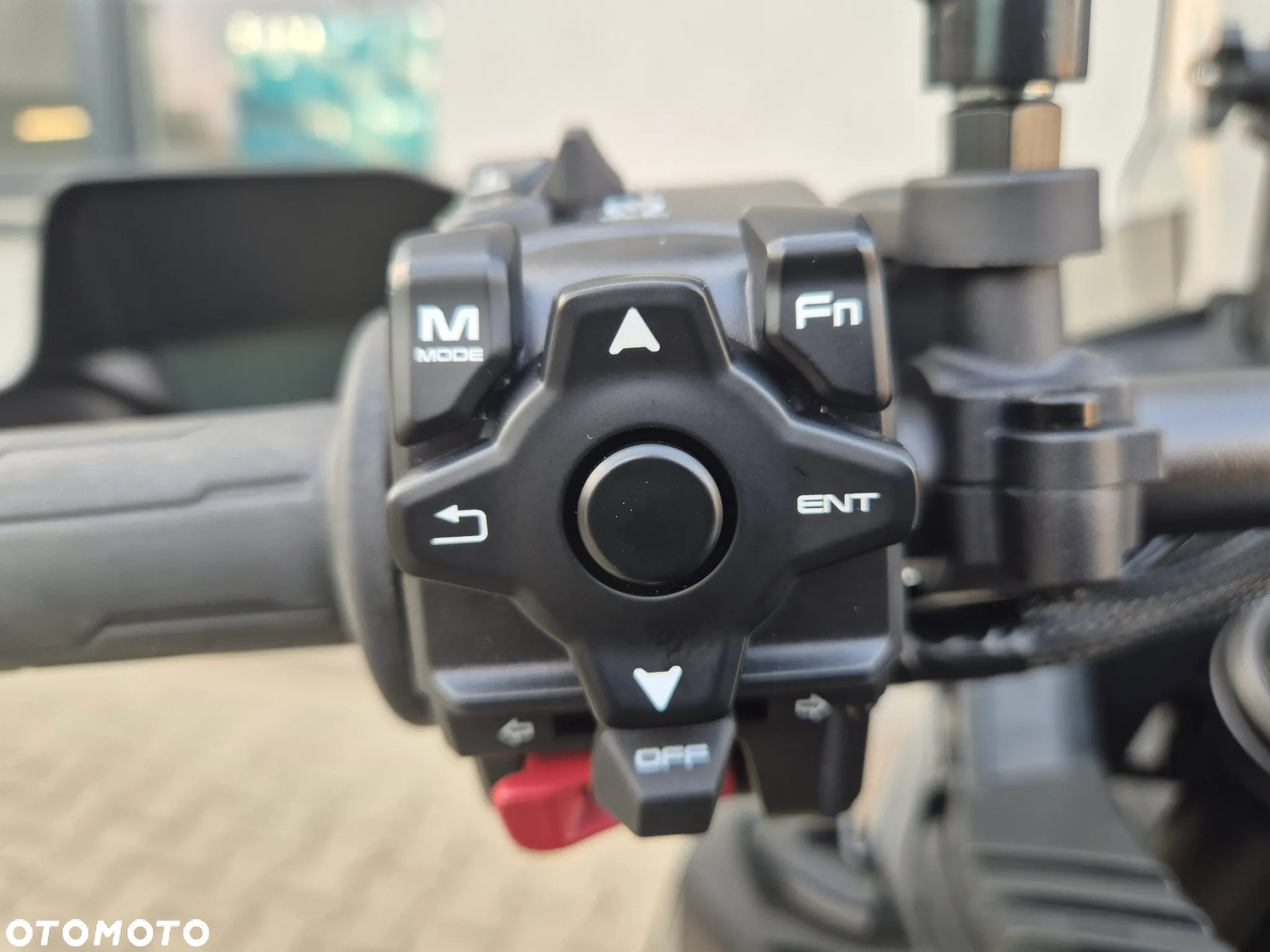 CFMoto MT - 20
