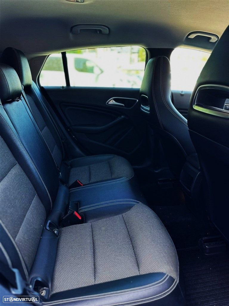 Mercedes-Benz CLA 220 d Shooting Brake Urban Aut. - 14