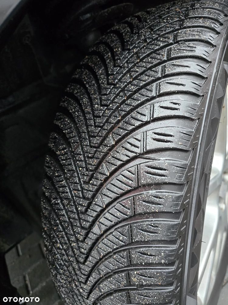 Fiat Freemont 2.0 Multijet 16V DPF Automatik Allrad Lounge - 25