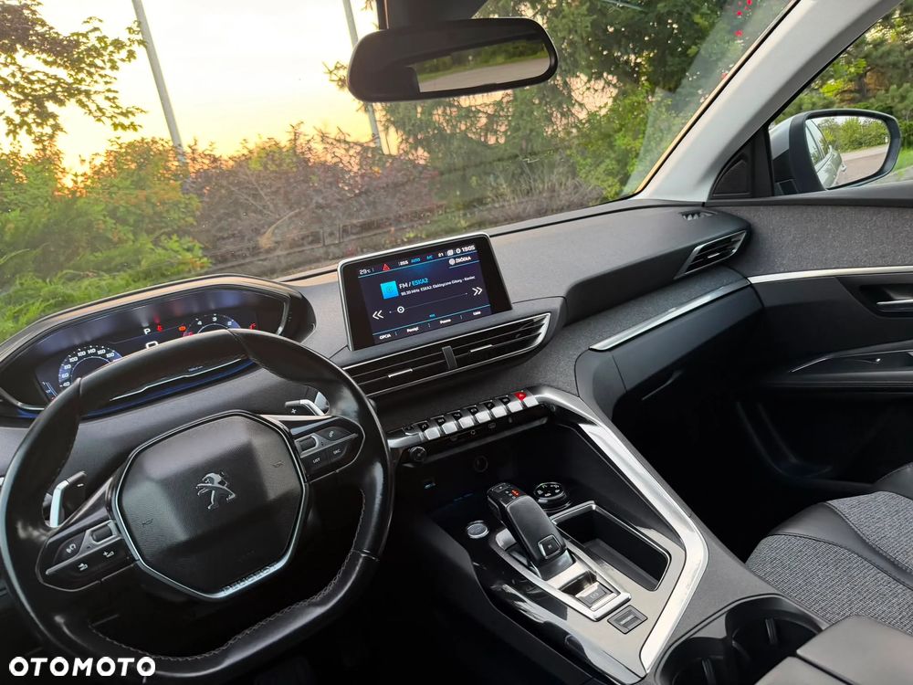 Peugeot 3008 BlueHDi 120 EAT6 Stop & Start Allure - 25