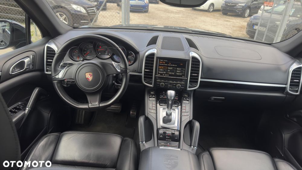 Porsche Cayenne Diesel Platinum Edition - 27