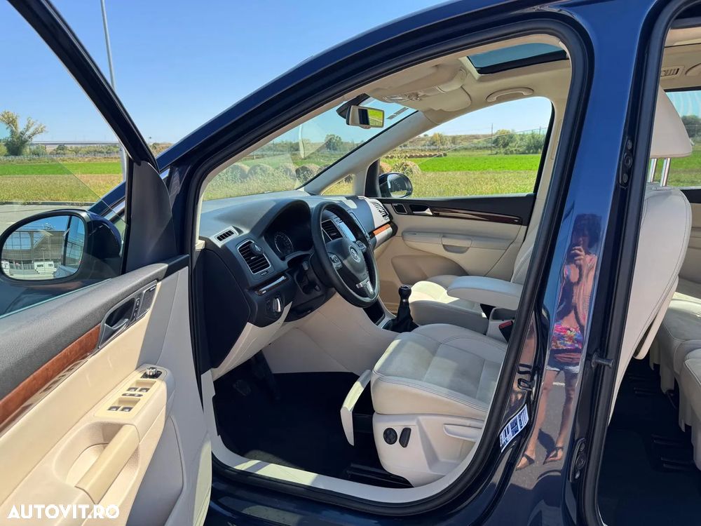 Volkswagen Sharan 2.0 TDI Blue Motion Highline - 27