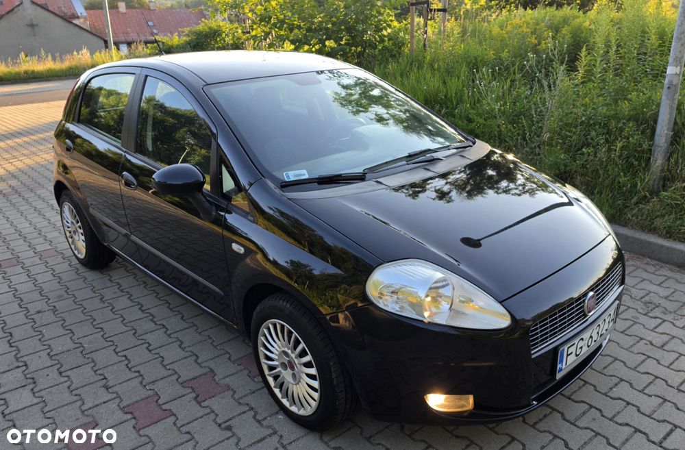 Fiat Grande Punto - 4
