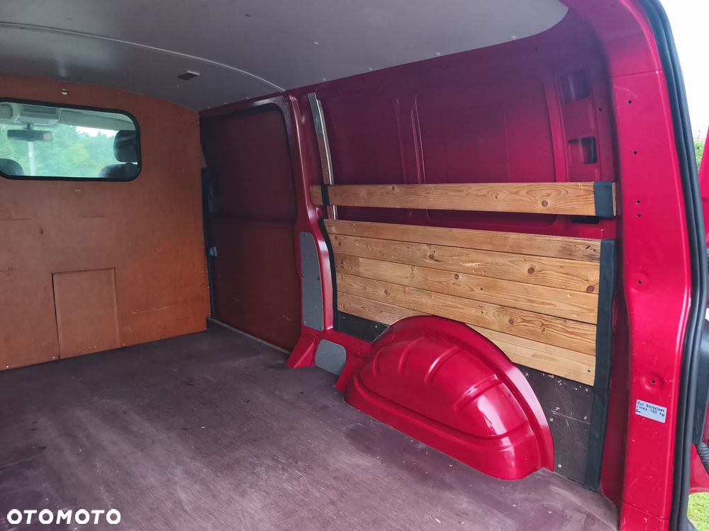 Volkswagen Transporter - 36