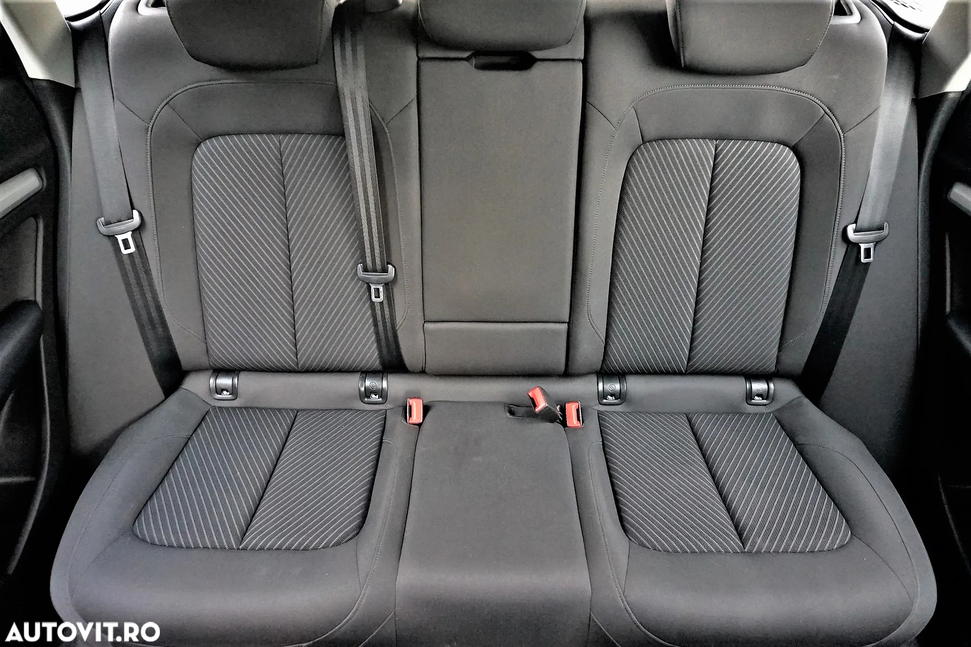 Audi Q5 2.0 40 TDI quattro S tronic Sport - 18