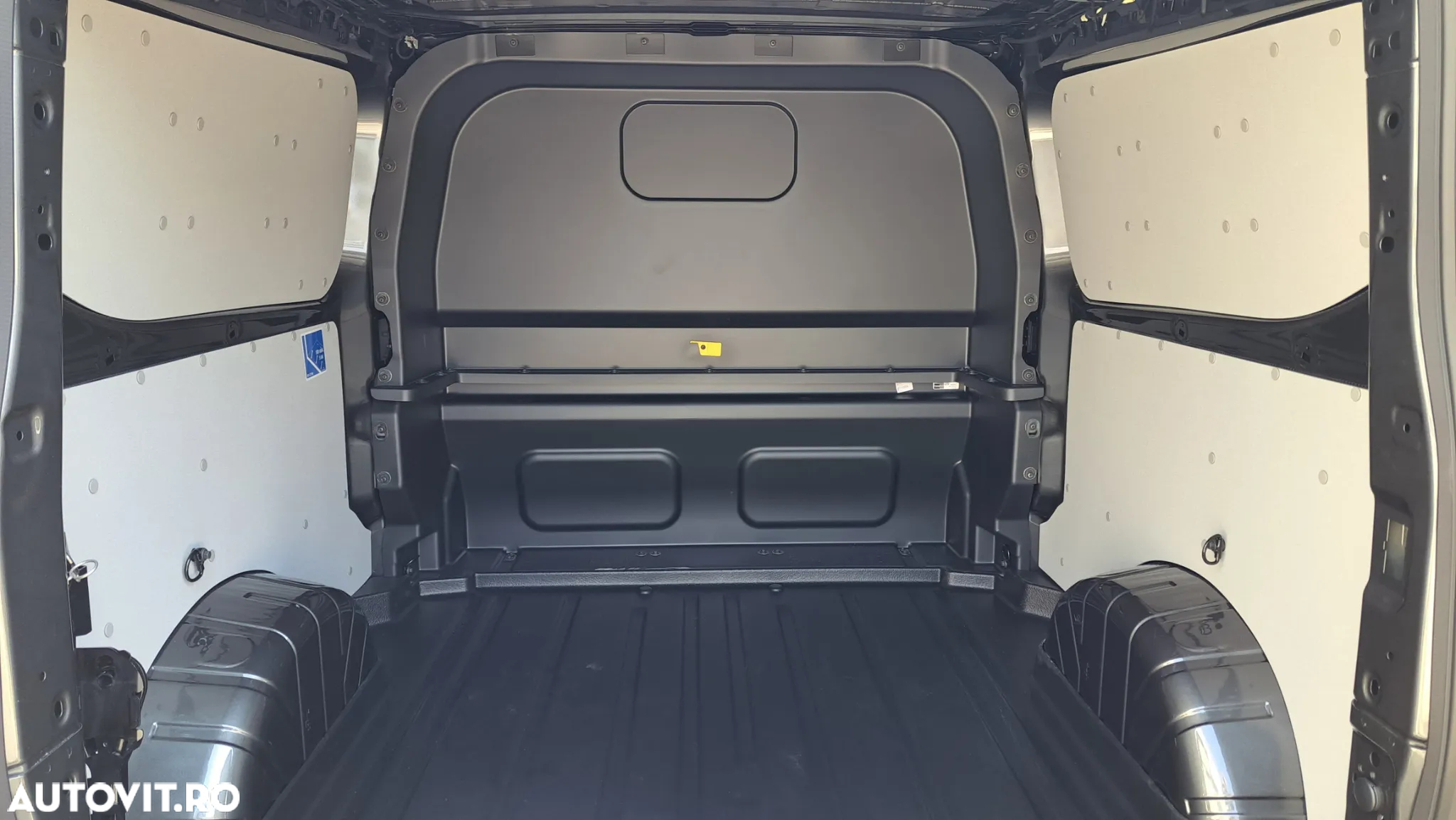 Ford NEW TRANSIT CUSTOM DCIV L2H1 T320 TREND FWD - 10