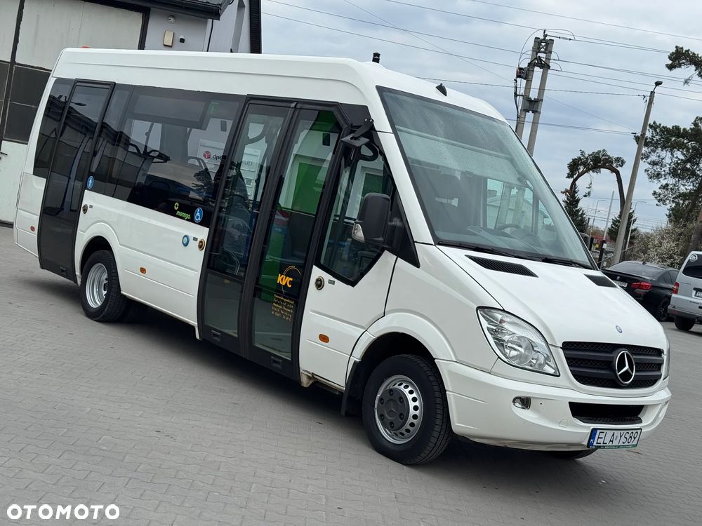 Mercedes-Benz Sprinter - 1