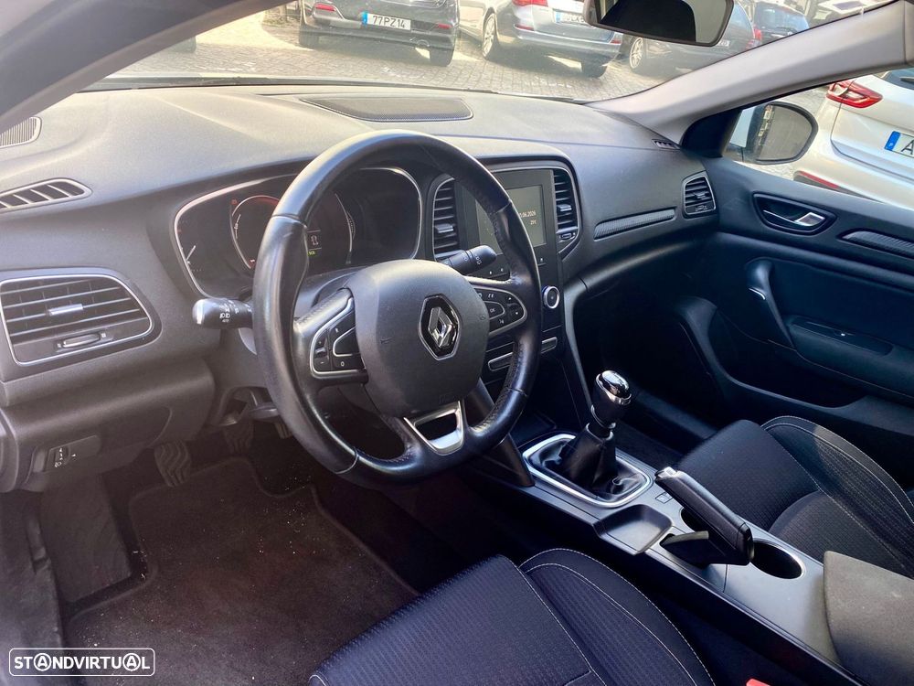 Renault Mégane Sport Tourer 1.5 dCi Comfort SS - 13