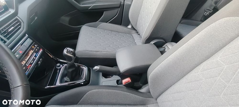 Volkswagen T-Cross 1.0 TSI Life - 10