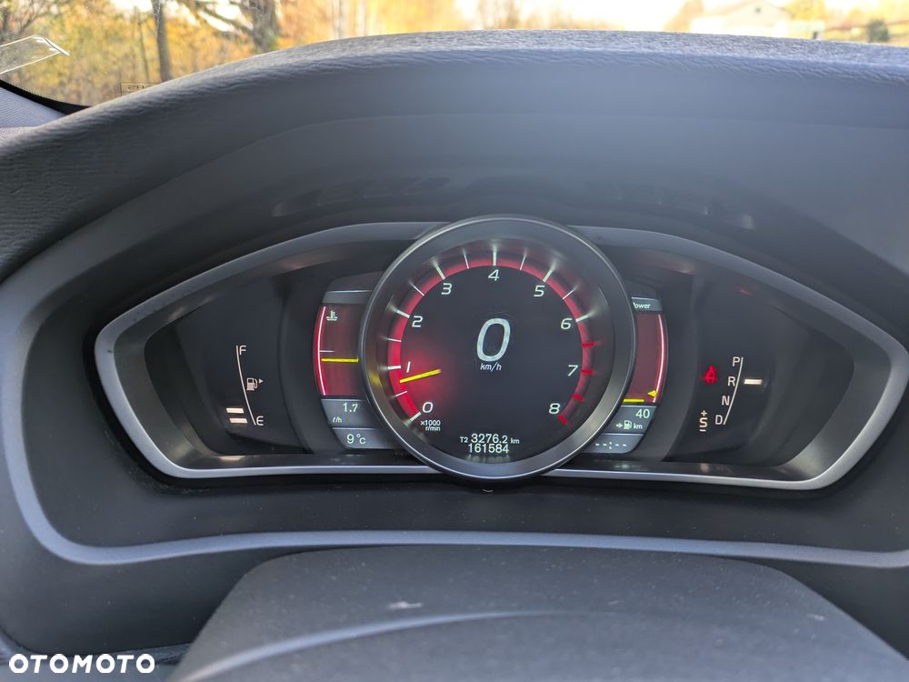 Volvo V40 T5 Geartronic R Design - 13