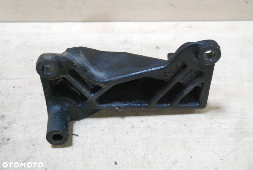 ŁAPA SKRZYNI BIEGÓW 332253673 OPEL ASTRA H 1.6 - 2