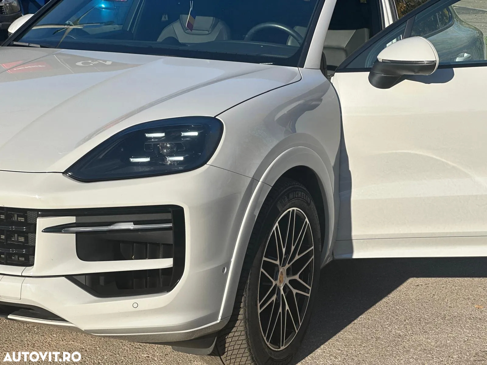 Porsche Cayenne Standard - 8
