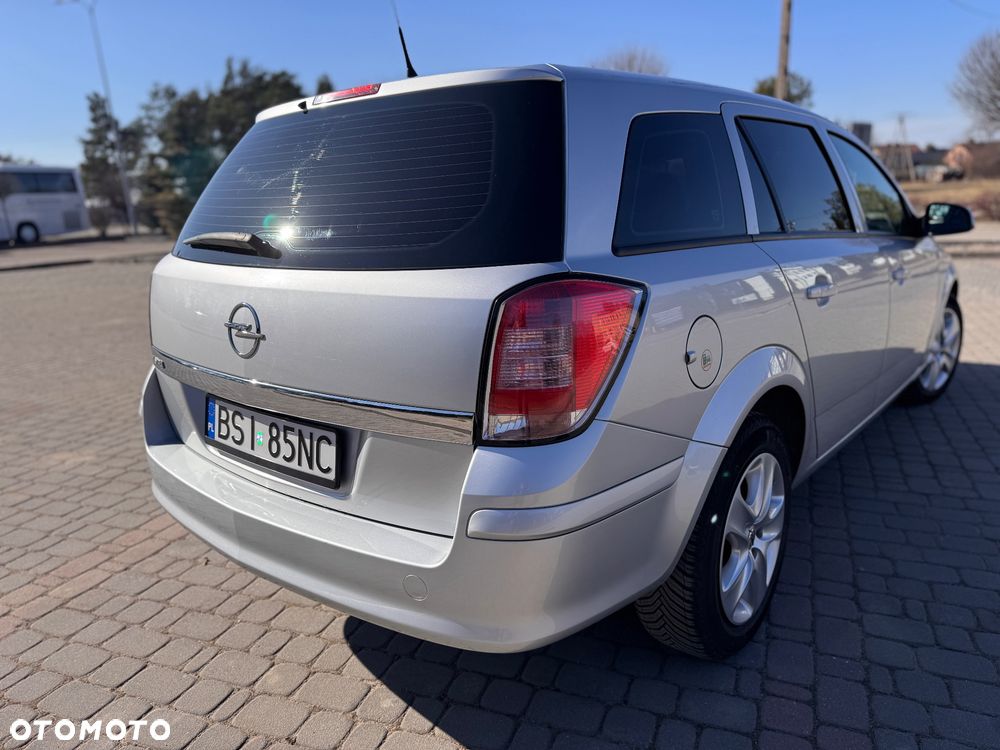 Opel Astra 1.6 - 5