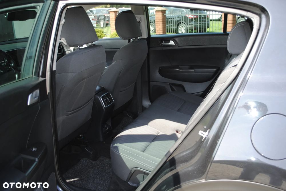 Kia Sportage 1.7 CRDI 2WD Attract - 13