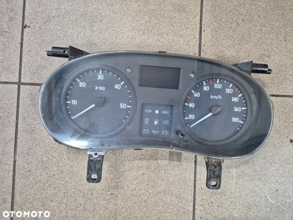 LICZNIK ZEGAR MASTER MOVANO 04-10r.
