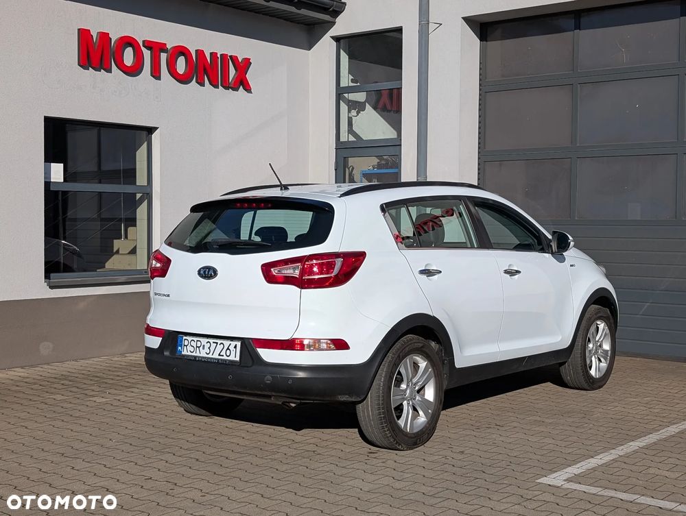 Kia Sportage - 16