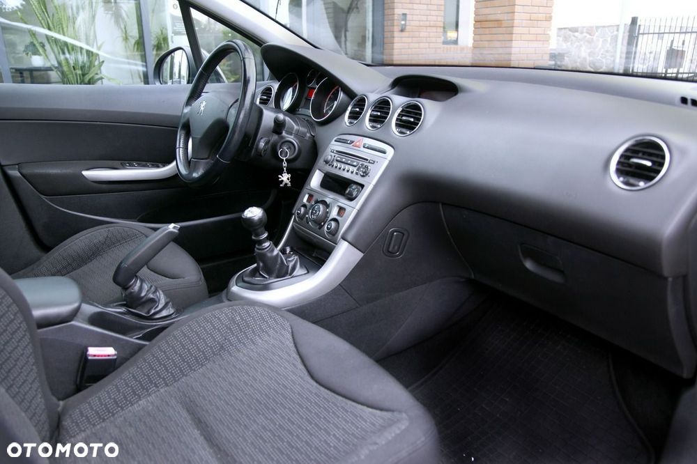 Peugeot 308 1.6 THP Active - 9