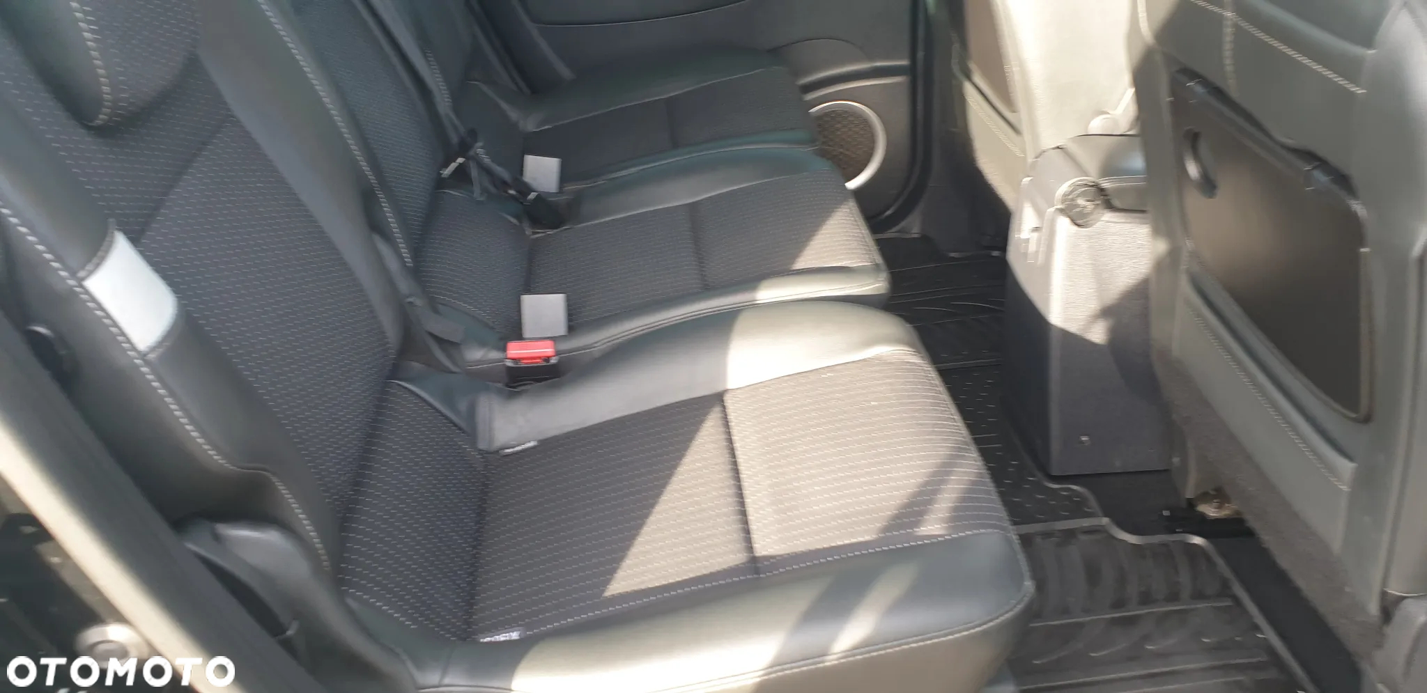 Renault Scenic TCe 130 Luxe - 12