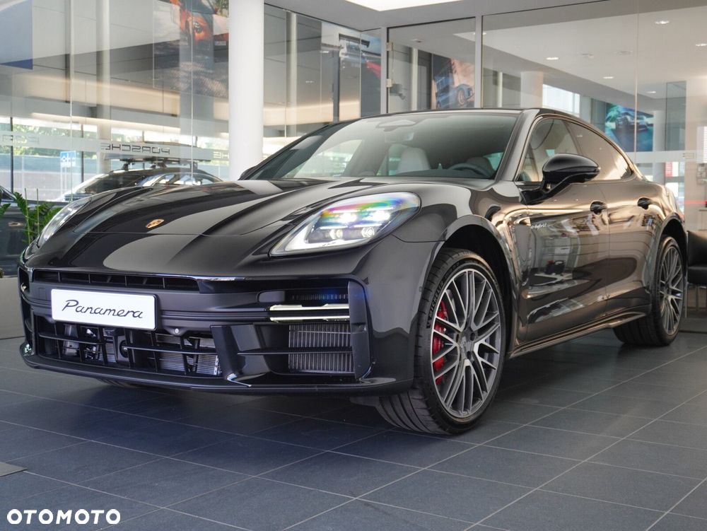 Porsche Panamera 4S E-Hybrid PHEV - 5