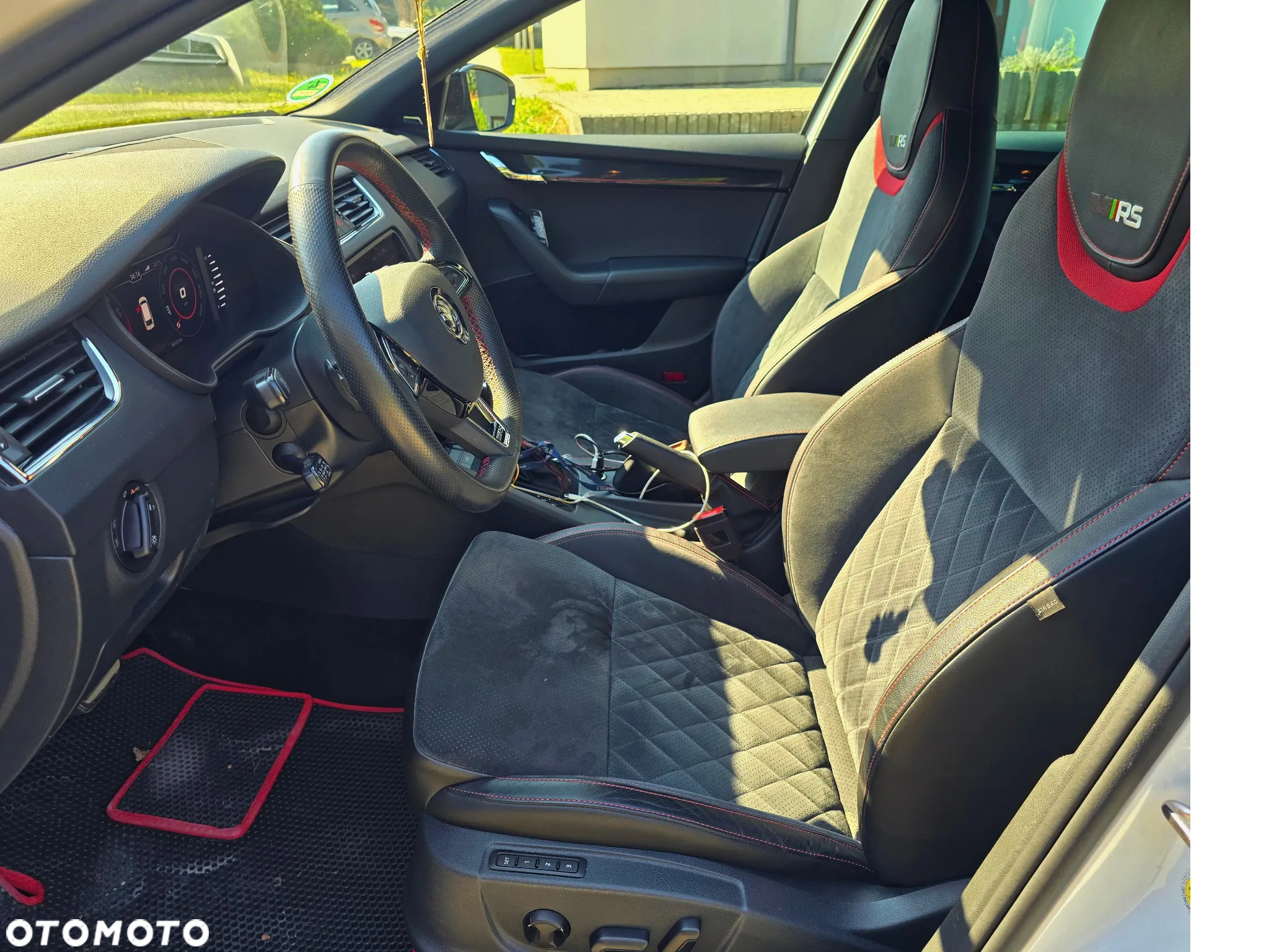 Skoda Octavia Combi 2.0 TSI DSG RS 245 - 15