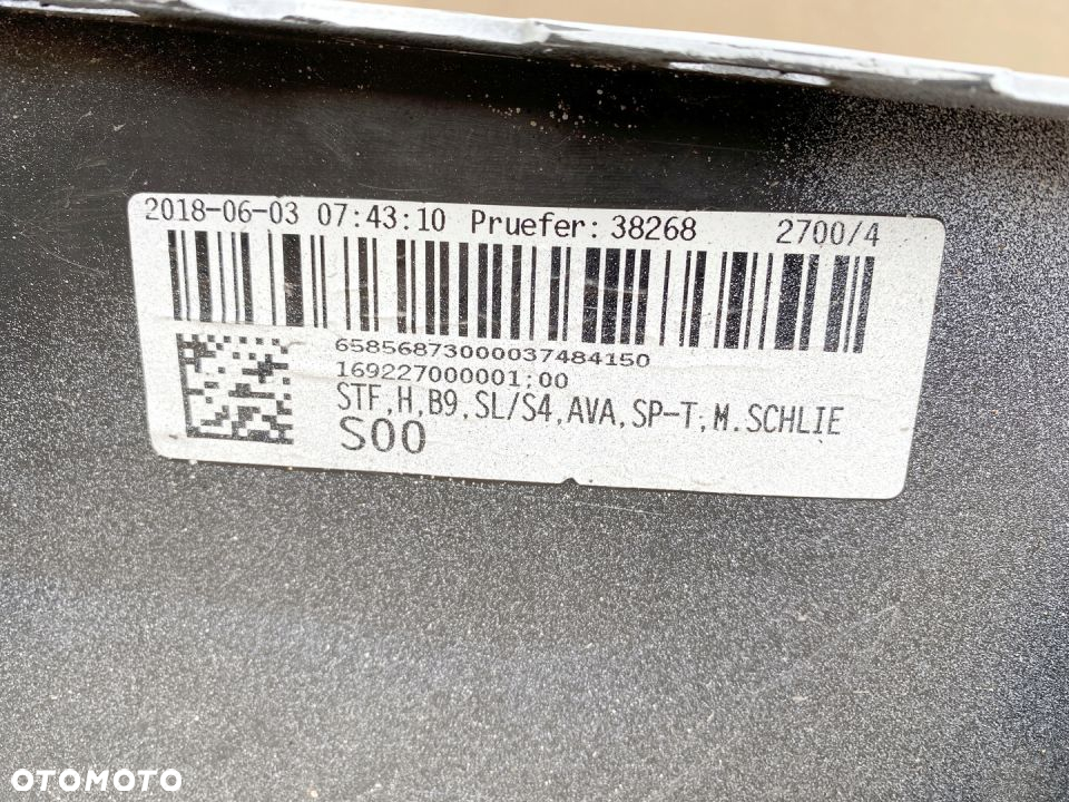 Zderzak tylny Audi A4 B9 8W9 S-Line S4 - Kombi tył - 9