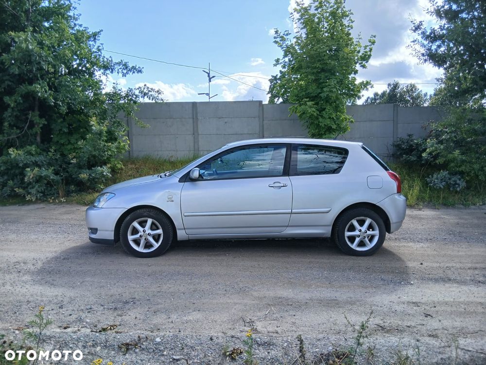Toyota Corolla - 3