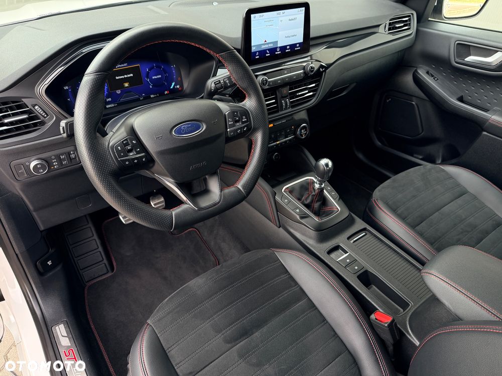 Ford Kuga 2.0 EcoBlue Hybrid ST-LINE - 6