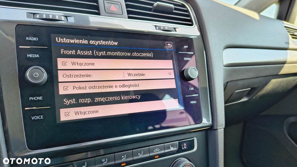Volkswagen Golf Variant - 23