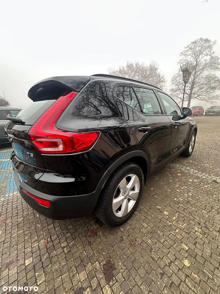 Volvo XC 40 T3 - 3
