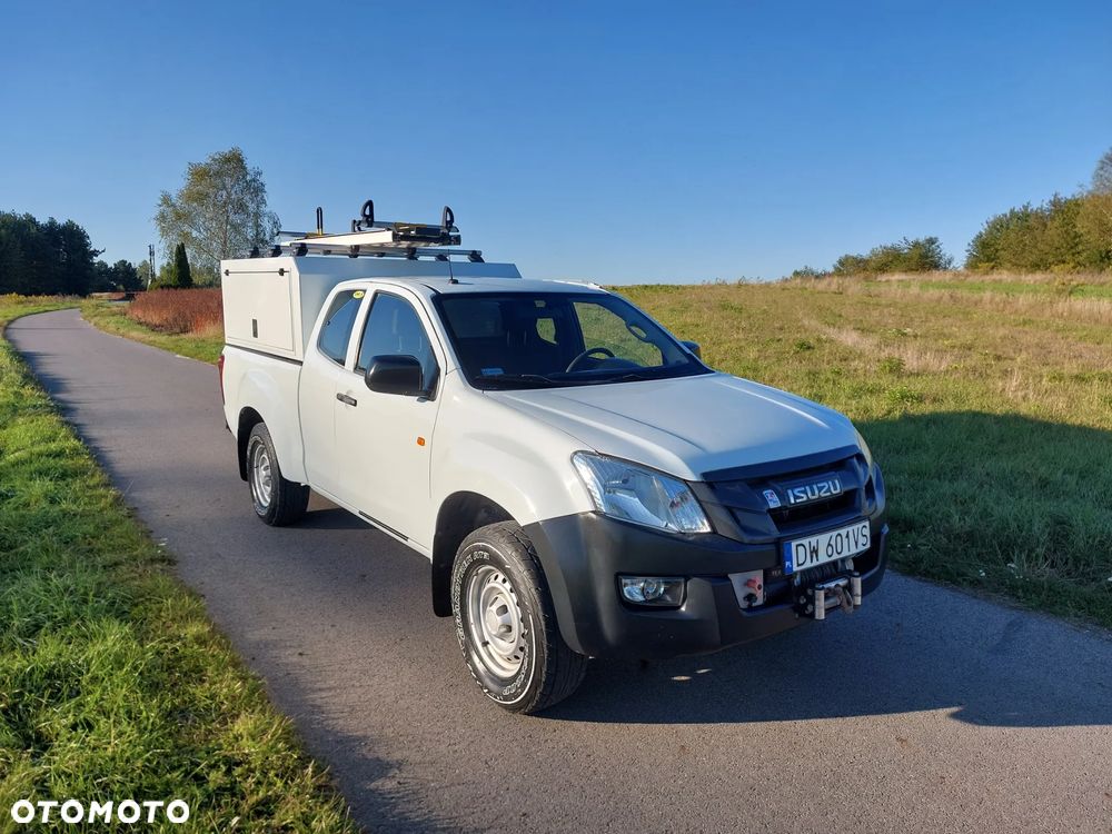Isuzu D-Max - 8