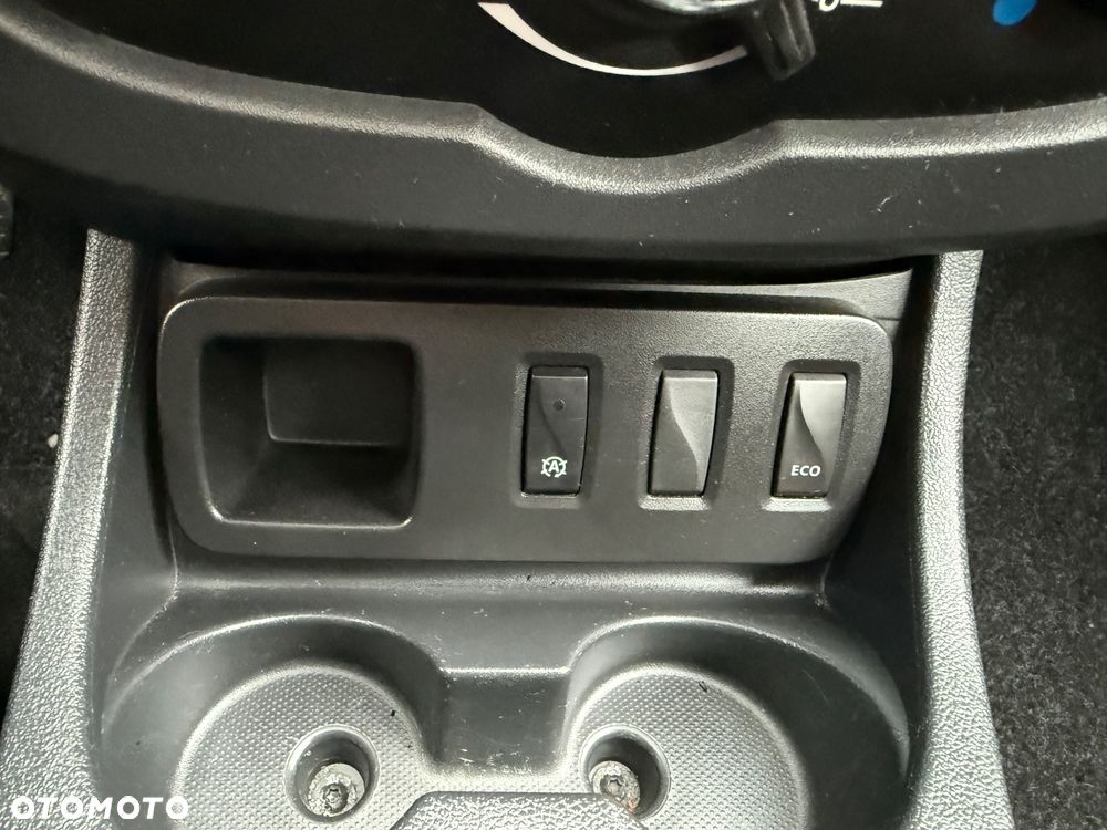 Dacia Duster SCe 115 4x2 Ambiance - 25