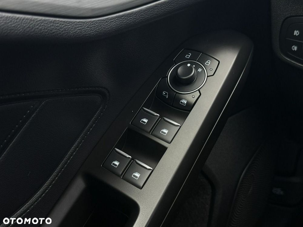 Ford Focus 1.5 EcoBlue STart-Stopp-System TITANIUM X - 30