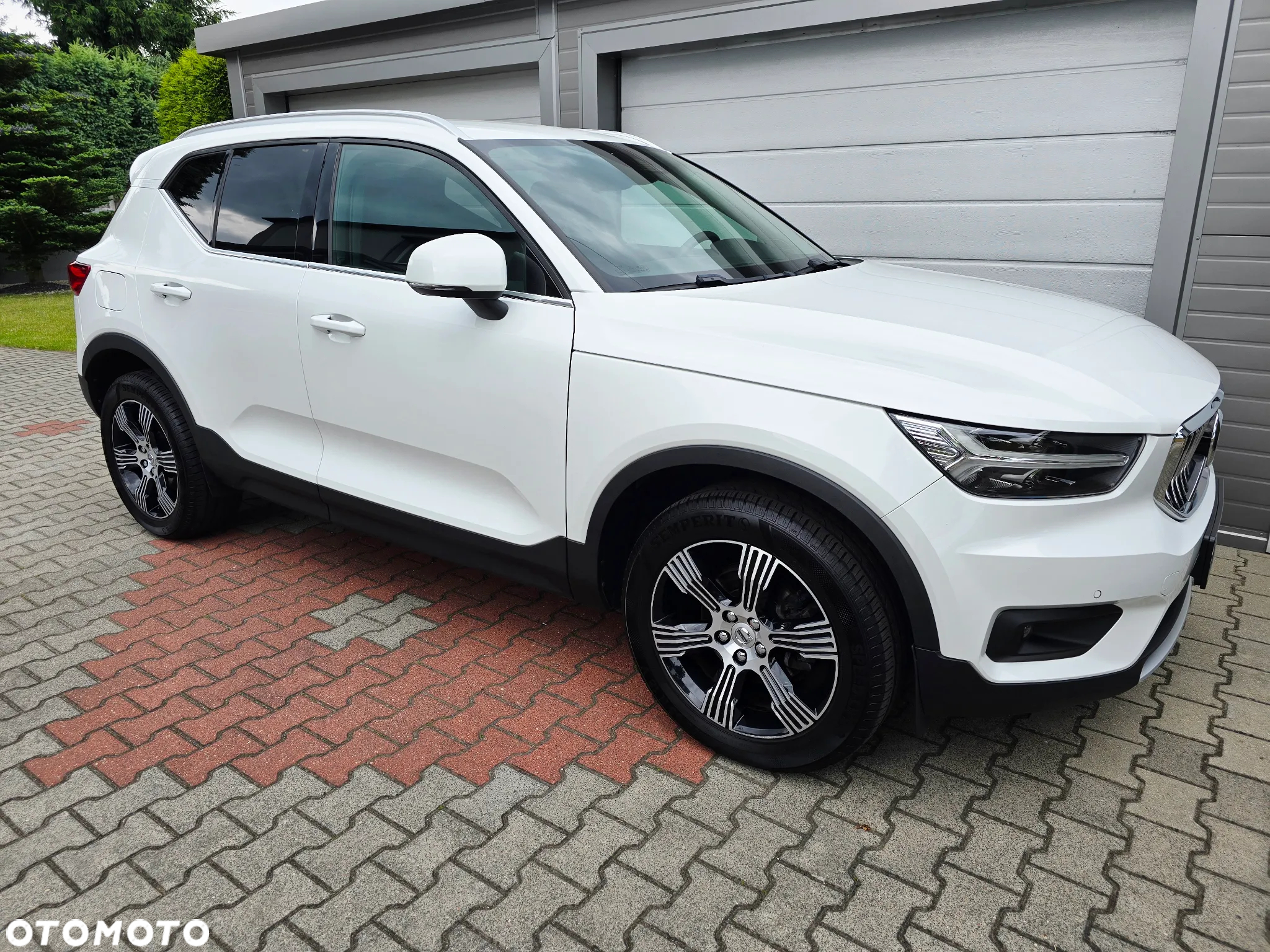 Volvo XC 40 T3 Inscription - 12