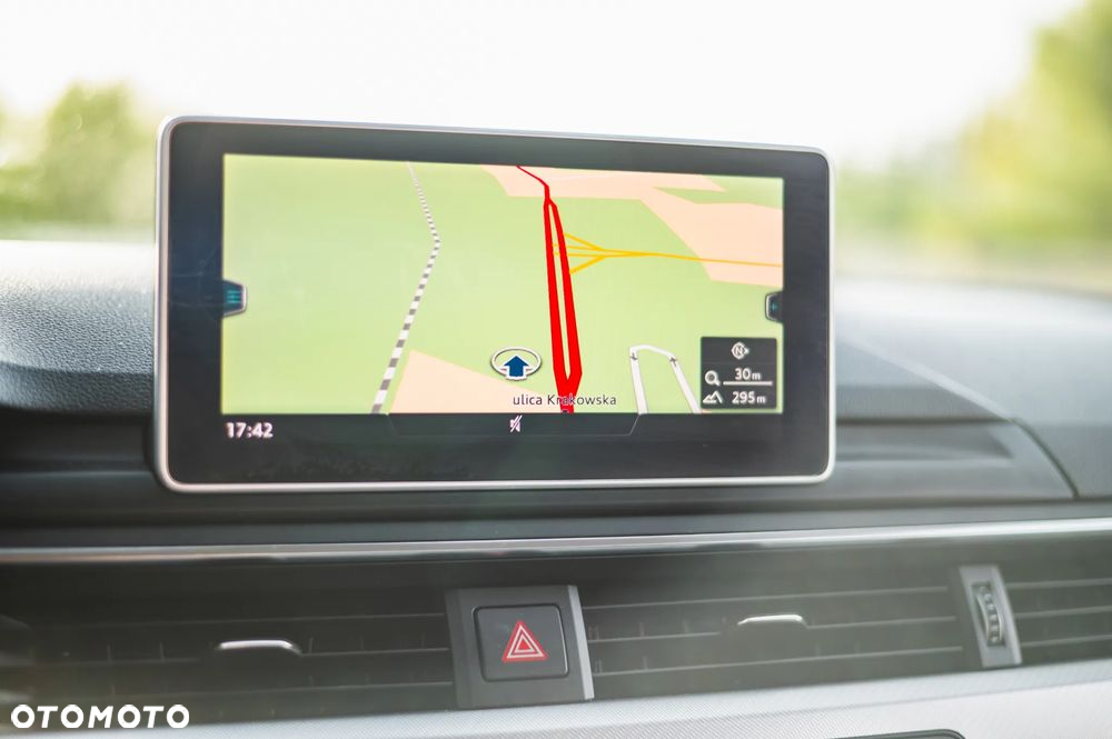 Audi A4 2.0 TDI clean diesel Multitronic - 23