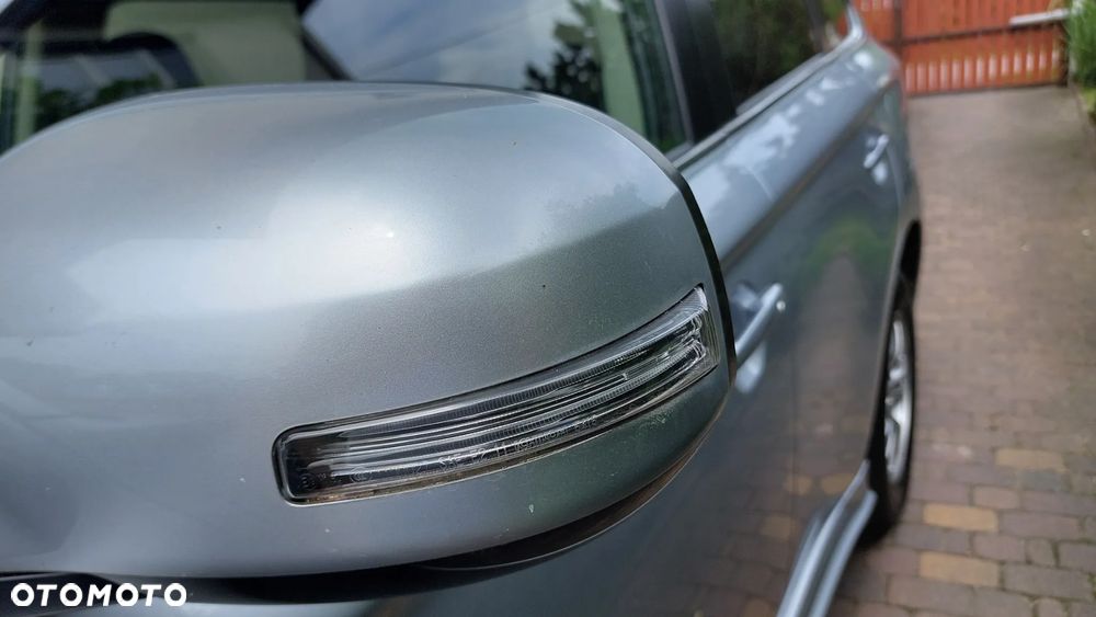 Mitsubishi Outlander 2.0 2WD Invite - 8