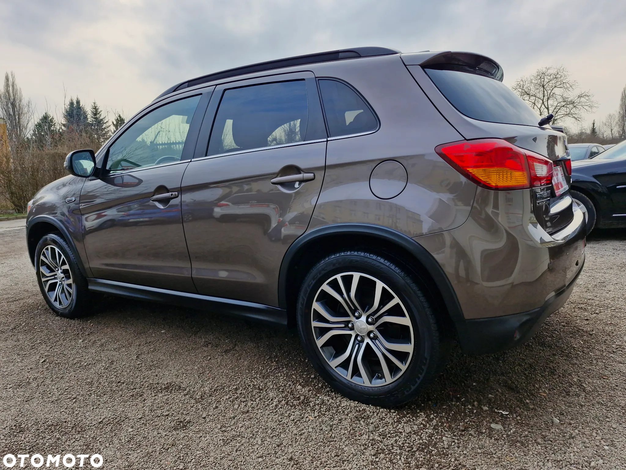 Mitsubishi ASX 1.6 Invite Navi - 3